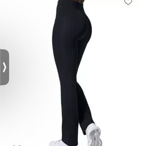 Spanx Booty Boost Active Ankle Flare Leggings, NWT Size S